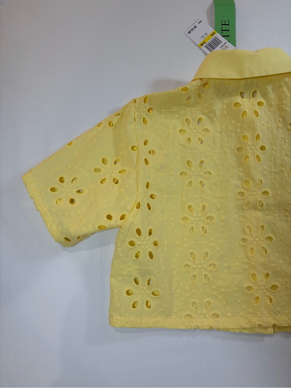 Michael Kors Pale Yellow Eyelet Cropped Button Front Jacket - Picture 10 of 12
